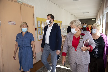 Депутаты Заксобрания предлагают выделить из областного бюджета средства на закупку рециркуляторов